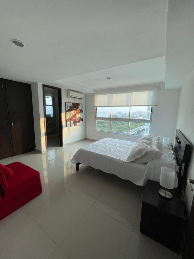 Cartagena Beach Front Apartments Exterior foto